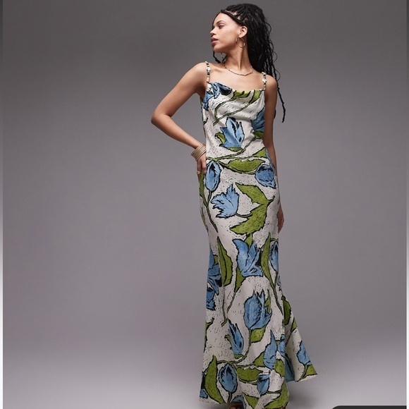 Topshop Dresses & Skirts - NWOT Topshop cowl neck midi slip dress with beaded straps in green blue floral
